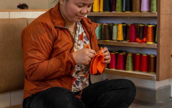 Sjaal met Verhaal Pietermuis Vilt - Oranje - Afbeelding 3